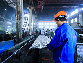 ¿Es "norma nacional" sinónimo de alta calidad? Una profunda inmersión en las diferencias de calidad detrás de los estándares de tubos de acero sin soldadura